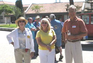Picnic2008/VIPPageDonnaMaryAnn.jpg